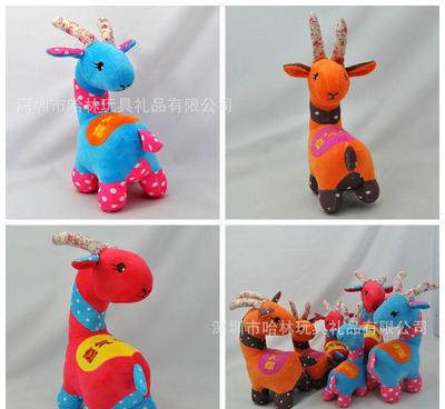 個性抓機娃娃 從游戲廳到情感載體的時尚演變